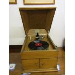 TABLETOP GRAMOPHONE, oak HMV & chrome detailed tabletop gramophone together with collection of 78rpm