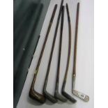 ANTIQUE GOLF CLUBS, collection of 5 various vintage golf clubs, including putters