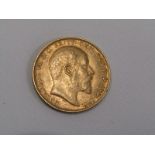 GOLD SOVEREIGN, Edward VII 1910 gold sovereign