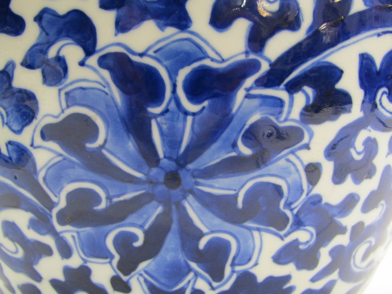 ORIENTAL CERAMICS, Chinese underglaze blue lidded ginger jar, ornate foliate scroll and water lily - Image 12 of 12