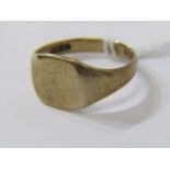 9ct YELLOW GOLD SIGNET RING, approx 3.8 grams, size R/S