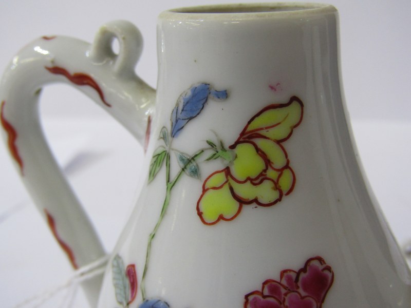 ORIENTAL PORCELAIN, pair of miniature famille rose lidded coffee pots, decorated with floral - Bild 19 aus 20