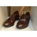 An old pair of leather golf shoes, size 11 - 11.5.