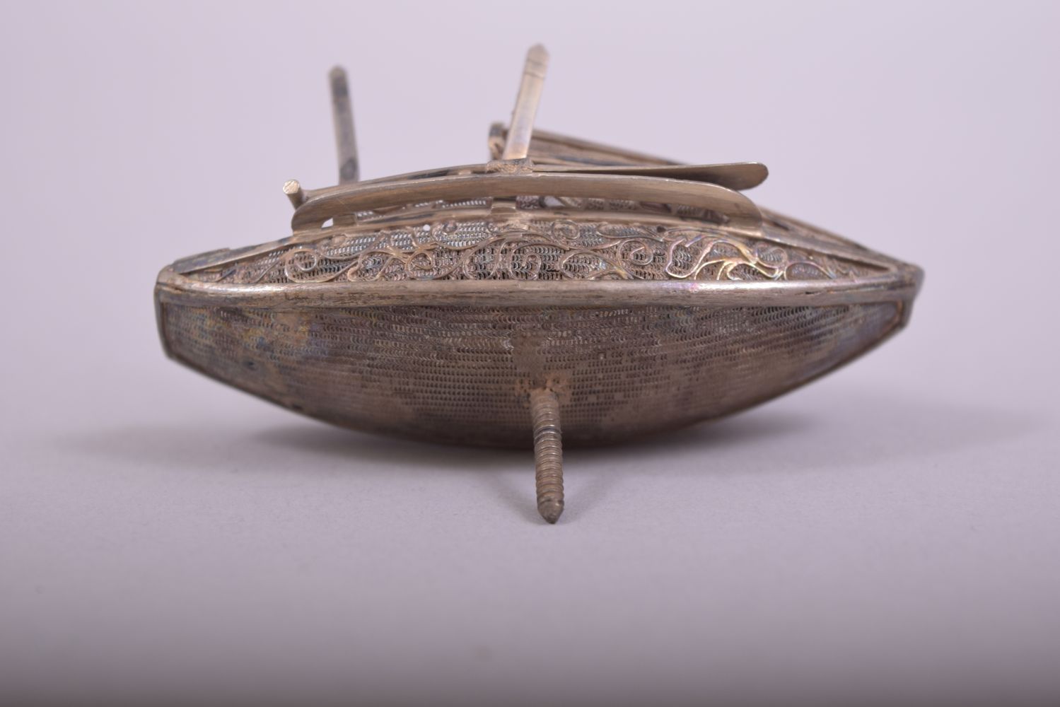 A SMALL CHINESE FILIGREE MODEL OF A JUNK, on a wooden stand, 7.5cm long. - Image 5 of 7