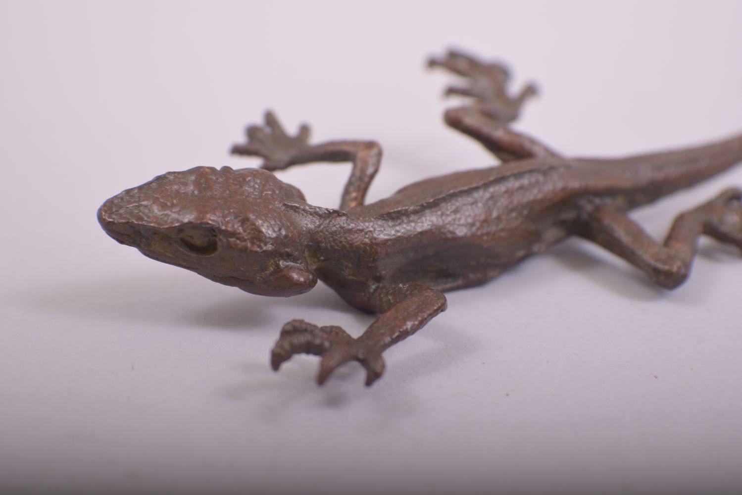 A JAPANESE BRONZE MODEL OF LIZARD, stamped underside, 16cm long. - Image 3 of 5