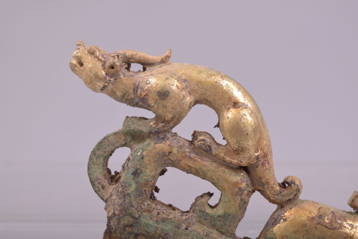 AN ARCHAIC STYLE CHINESE GILT JADE RITUAL AXE, with zoomorphic handle, 24cm long. - Image 3 of 6
