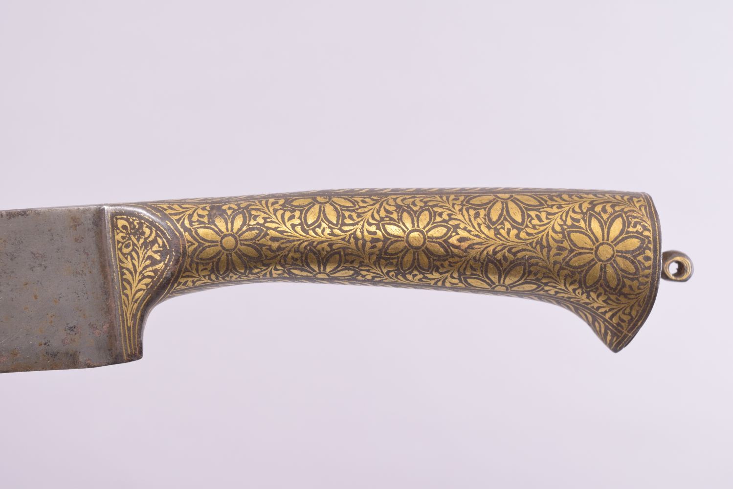 A 19TH CENTURY INDIAN KOFTGARI DAGGER WITH GOLD DAMASCENED HILT, the steel blade 32cm long, the - Image 2 of 6