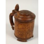 A GOOD 18TH CENTURY SCANDIAVIAN SYCAMORE PEG TANKARD. 6ins.