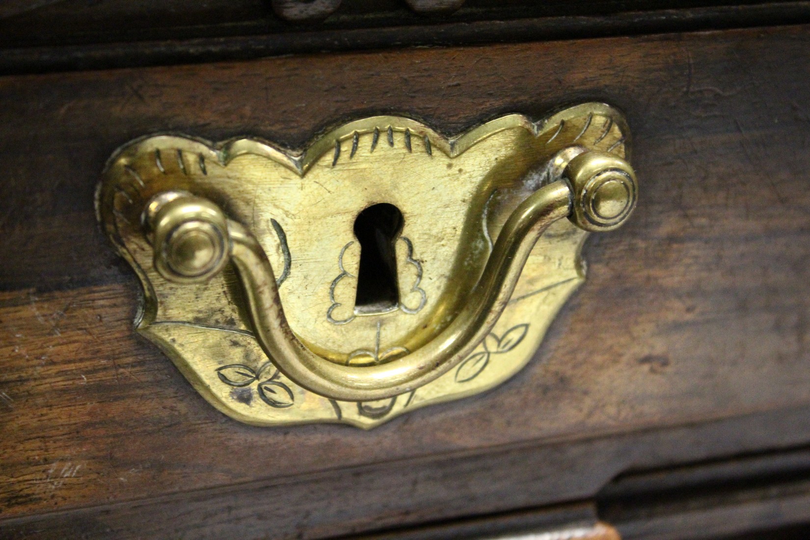 A VICTORIAN WALNUT DESK by MORANT, BOYD & BLANDFORD, 91 NEW BOND ST., the rectangular top of - Image 6 of 11