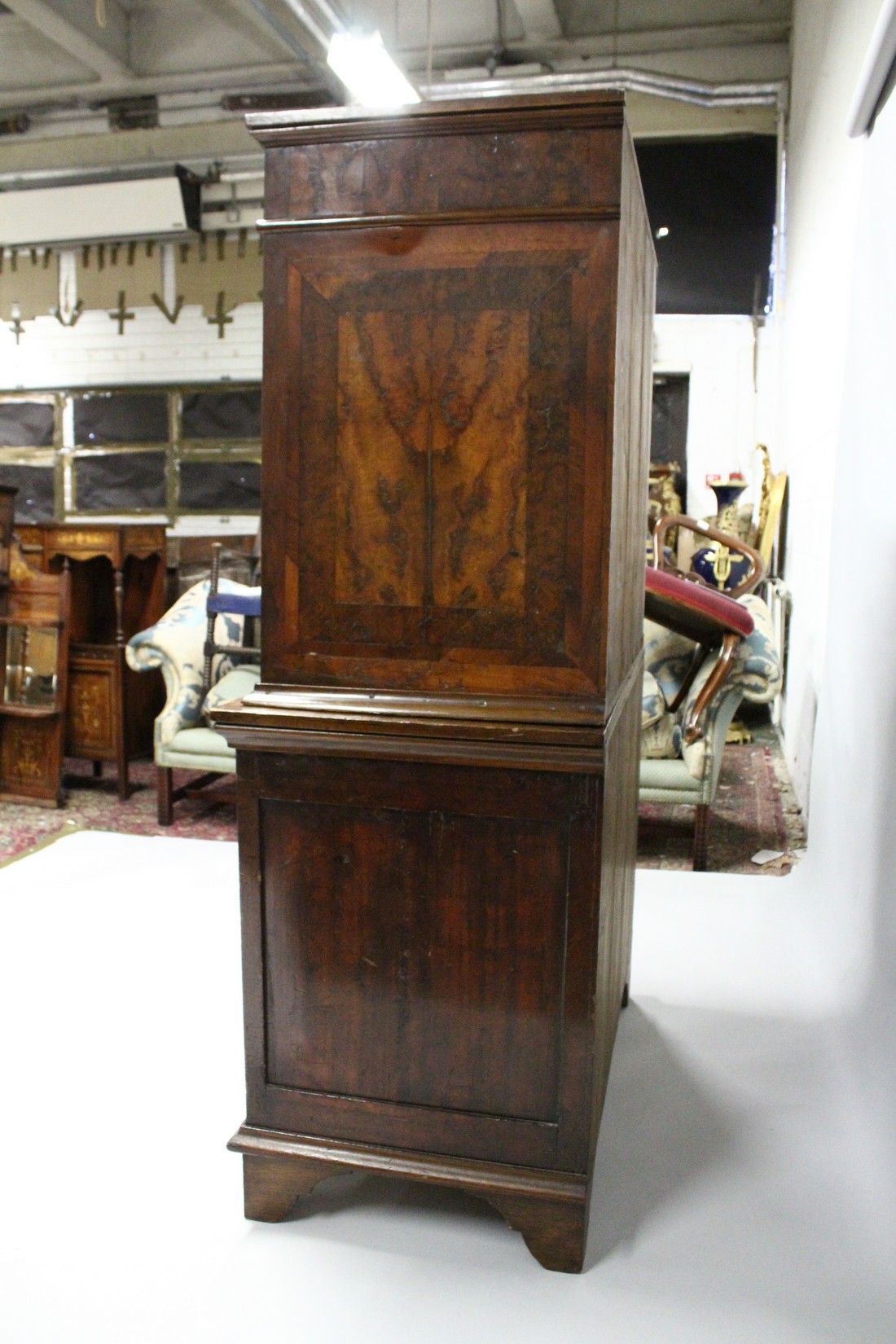 AN 18TH CENTURY WALNUT ESCRITOIRE, with a frieze drawer above the fall flap, enclosing a small - Image 5 of 14