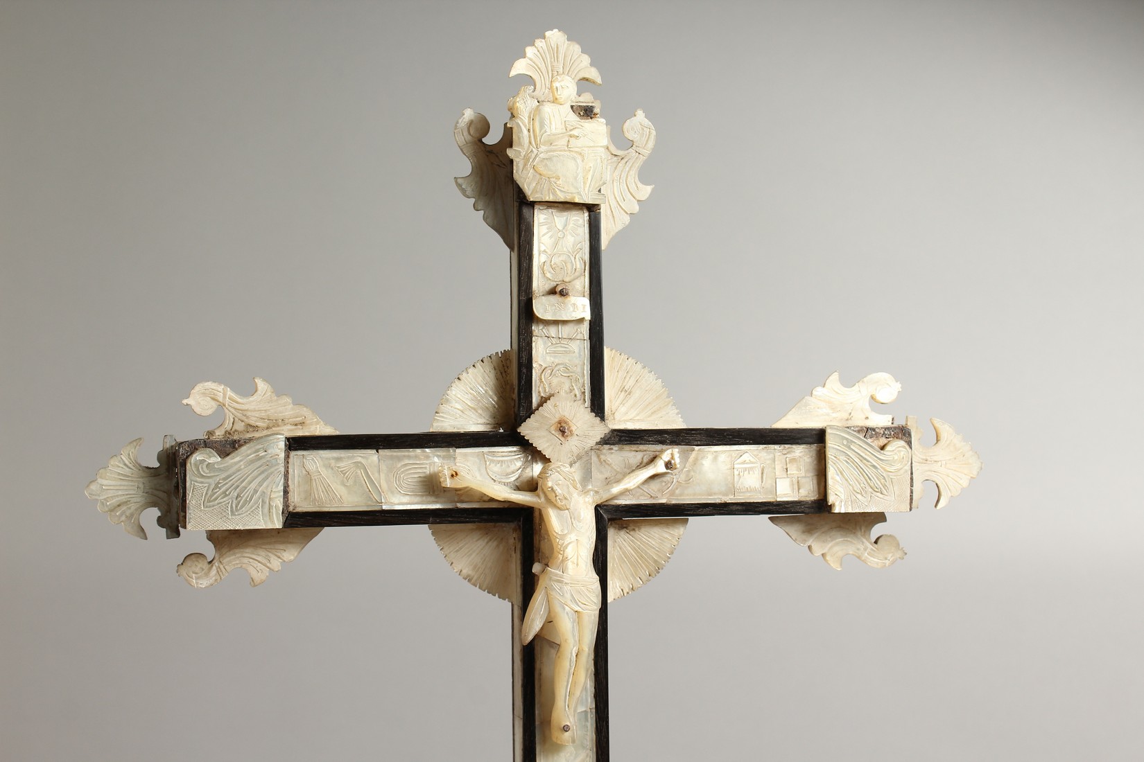 AN 18TH CENTURY OLIVE WOOD AND MOTHER OF PEARL JERUSALEM CRUCIFIX. 27ins high. - Image 2 of 10