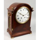 A GEORGE III DESIGN MAHOGANY MANTLE CLOCK, Early / Mid 20th Century, with eight-day French