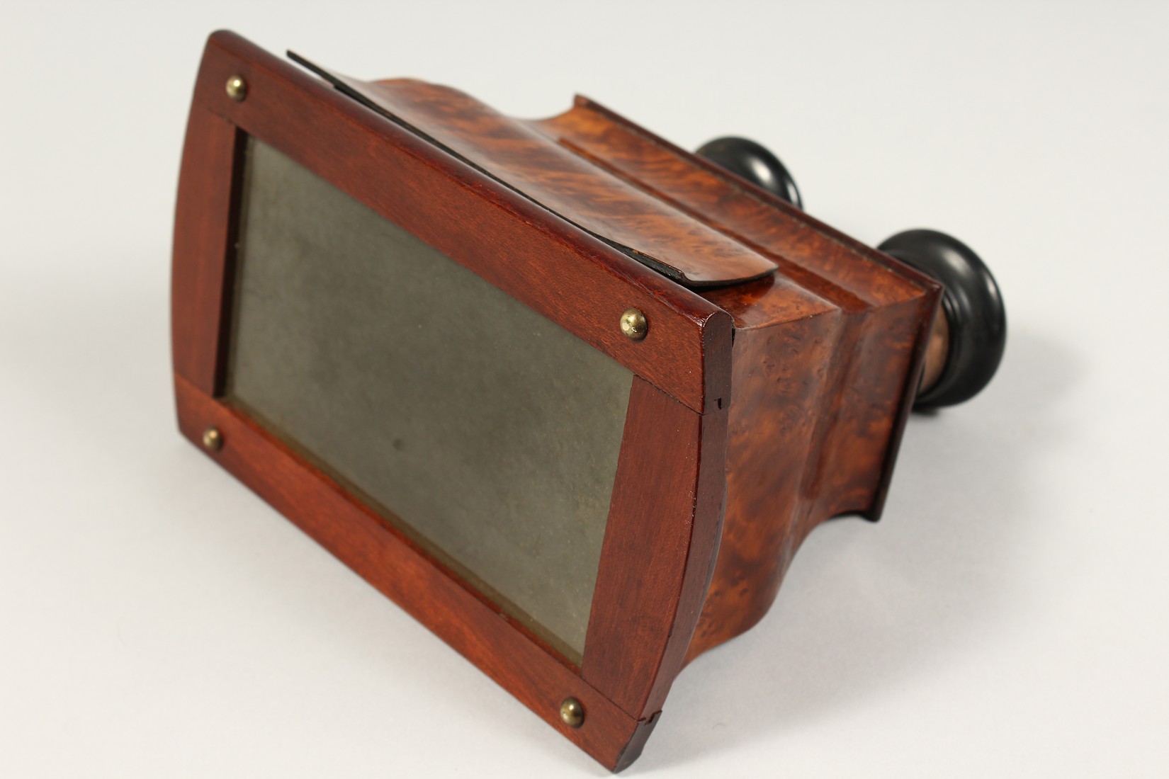 A 19TH CENTURY BURRWOOD STEREO VIEWER. - Image 2 of 4