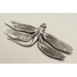 A SILVER DRAGONFLY BROOCH