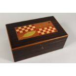 A SUPERB GERMAN SOLINGEN HUMIDOR, the lid with chequered inlay and leaf, the interior with two