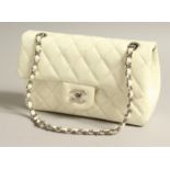A LADIES WHITE QUILTED LEATHER SHOULDER BAG