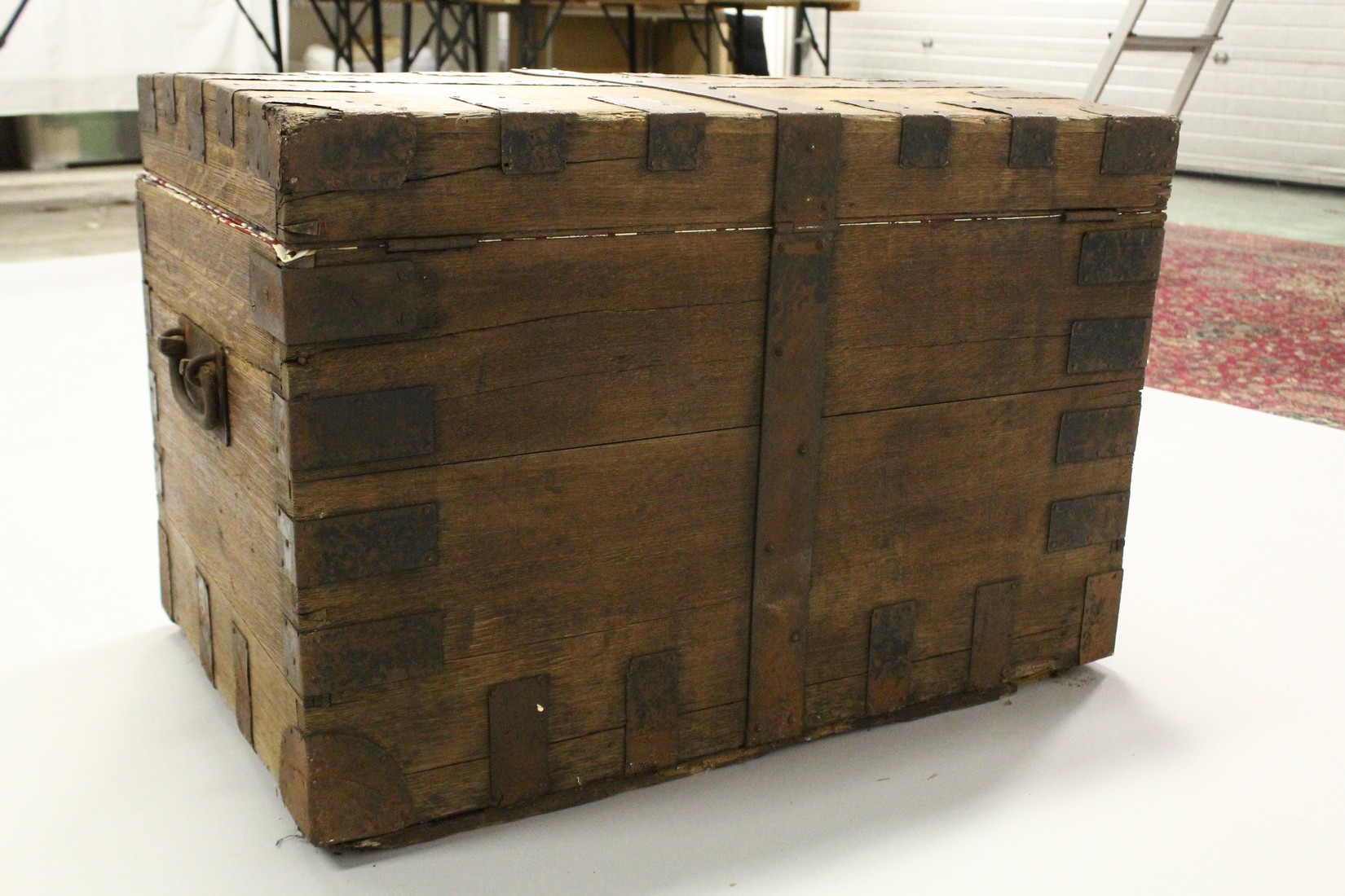 AN OAK AND IRON BAND SILVER CHEST, the front with applied brass owner's plaque for " Lord Alex - Image 6 of 7