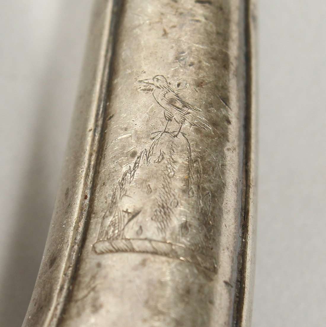 A GEORGIAN SILVER, PISTOL HANDLE, SET OF CUTLERY, comprising nine table knives, twelve table - Image 20 of 20