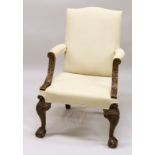 A GOOD GEORGE III DESIGN MAHOGANY GAINSBOROUGH CHAIR with carved show wood arms on cabriole legs