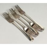 A SET OF FIVE GEORGE III TABLE FORKS London, 1798, maker Ely & Fearn, weight 11ozs.