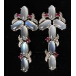 A SUPERB PAIR OF 18CT WHITE GOLD MOONSTONE RUBY AND DIAMOND DROP EARRINGS.