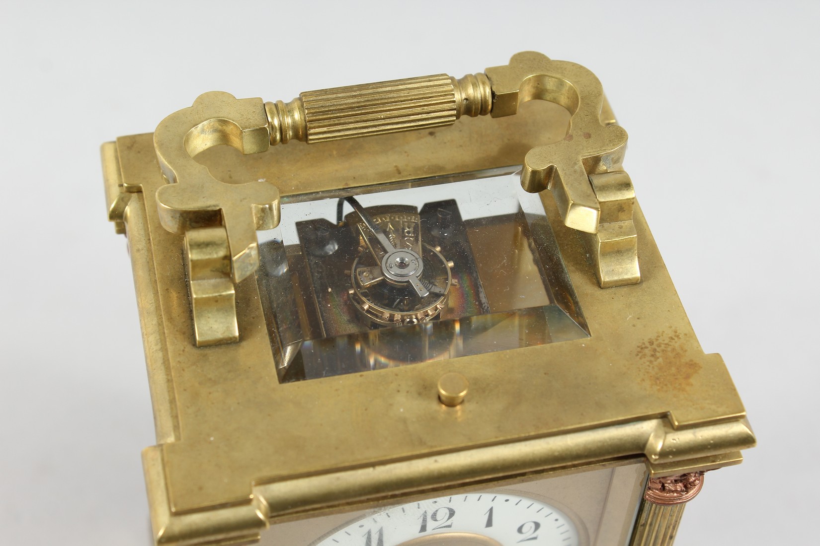 A GOOD GOLDSMITHS & SILVERSMITHS BRASS CARRIAGE CLOCK with repeat action and column supports. 6ins - Image 3 of 9