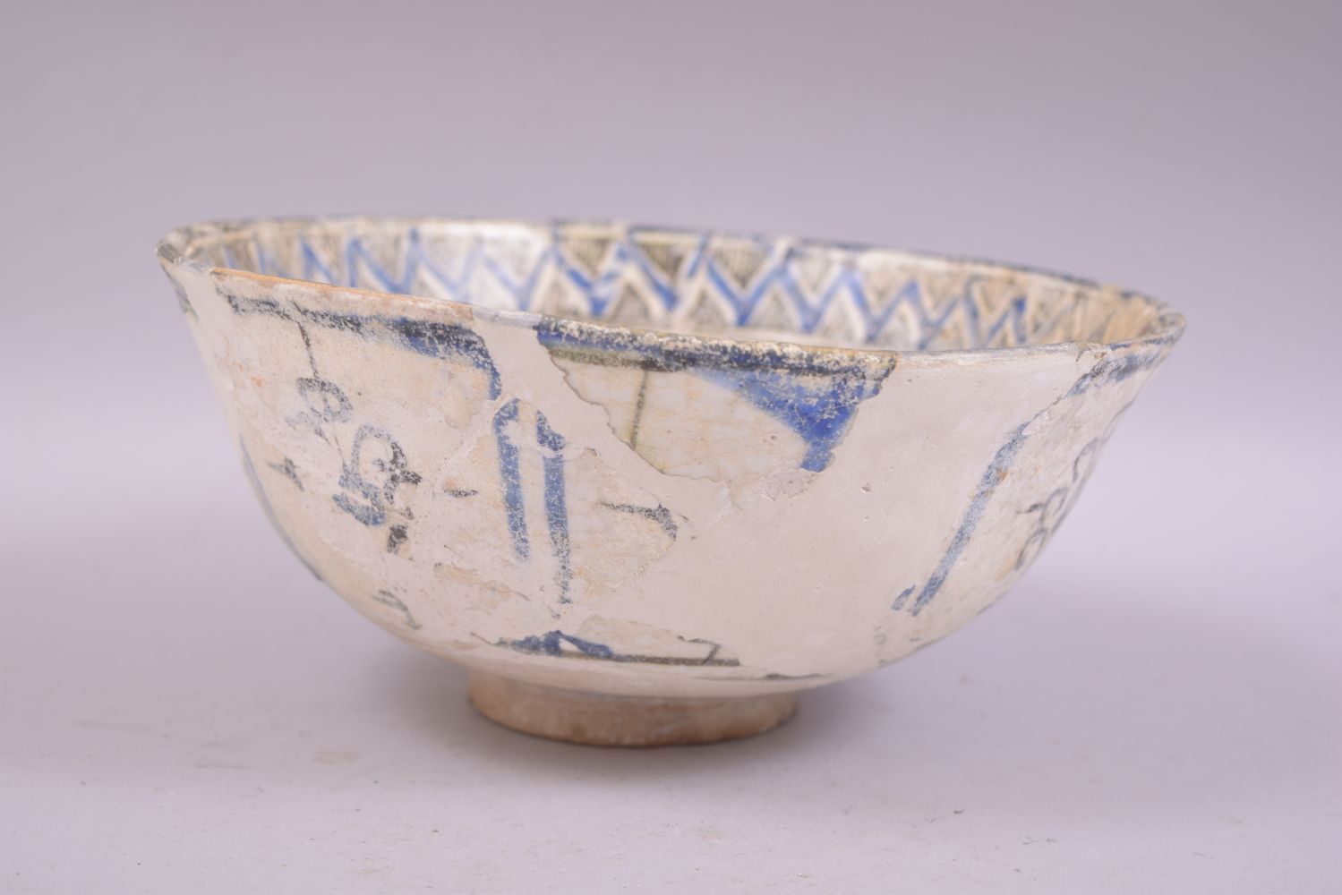 A LARGE PERSIAN TIMURID POTTERY BOWL, decorated with various stylised motifs, 22cm diameter. - Image 2 of 6
