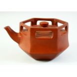 AN UNUSUAL CHINESE YIXING TEAPOT, with impressed marks to inner lid and base, 15cm wide (including