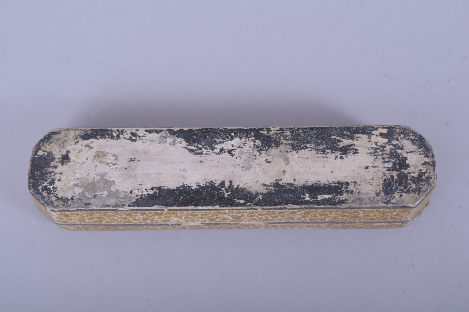 A 19TH CENTURY INDO PERSIAN KASHMIRI PAPIER MACHE QALAMDAN PEN BOX, 26cm long. - Image 6 of 6