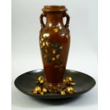 A GOOD EARLY 20TH CENTURY JAPANESE BRONZE TWIN HANDLED VASE ON CIRCULAR BASE, of naturalistic form,