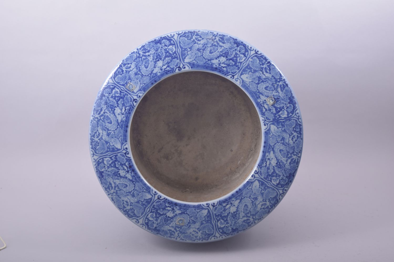 A LARGE JAPANESE ARITA BLUE AND WHITE PORCELAIN HIBACHI, possibly Taisho period, decorated with - Image 6 of 7