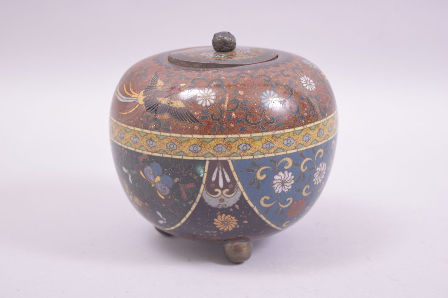 A JAPANESE CLOISONNE KORO AND COVER, decorated with panels of butterflies and flower heads beneath a - Image 3 of 8