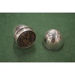 A George III silver egg shaped nutmeg grater, maker's mark for Samuel Meriton.