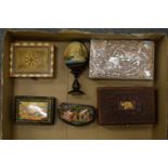 Russian lacquer boxes and other collectables.