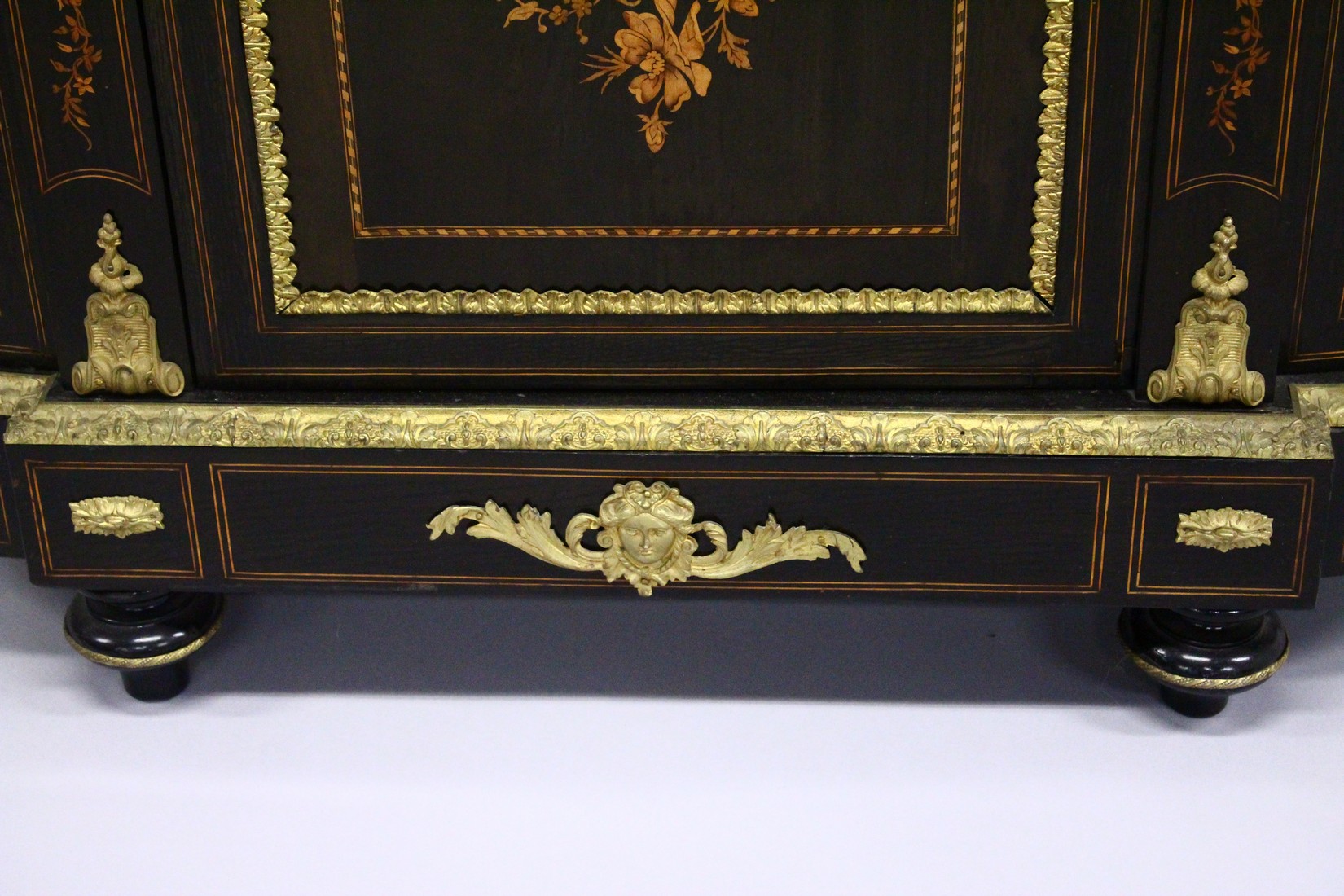 A GOOD 19TH CENTURY FRENCH EBONY AND MAHOGANY CREDENZA marquetry panel to the front glass bowed - Image 5 of 8