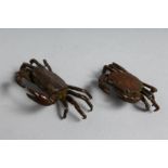 A PAIR OF TINY JAPANESE BRONZE CRABS.