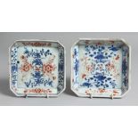 A NEAR-PAIR OF JAPANESE IMARI PORCELAIN SQUARE-FORM DISHES decorated with floral sprays. One 15cm