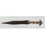 A SMALL EARLY AFRICAN DAGGER, 24.5cm long.