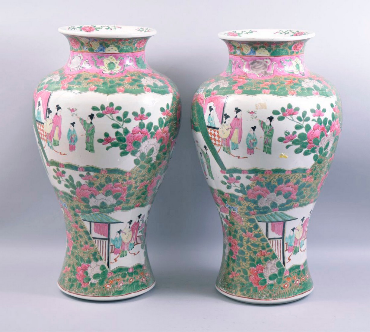 A LARGE PAIR OF CHINESE FAMILLE ROSE / VERTE PORCELAIN VASES, painted with panels of female - Image 3 of 6