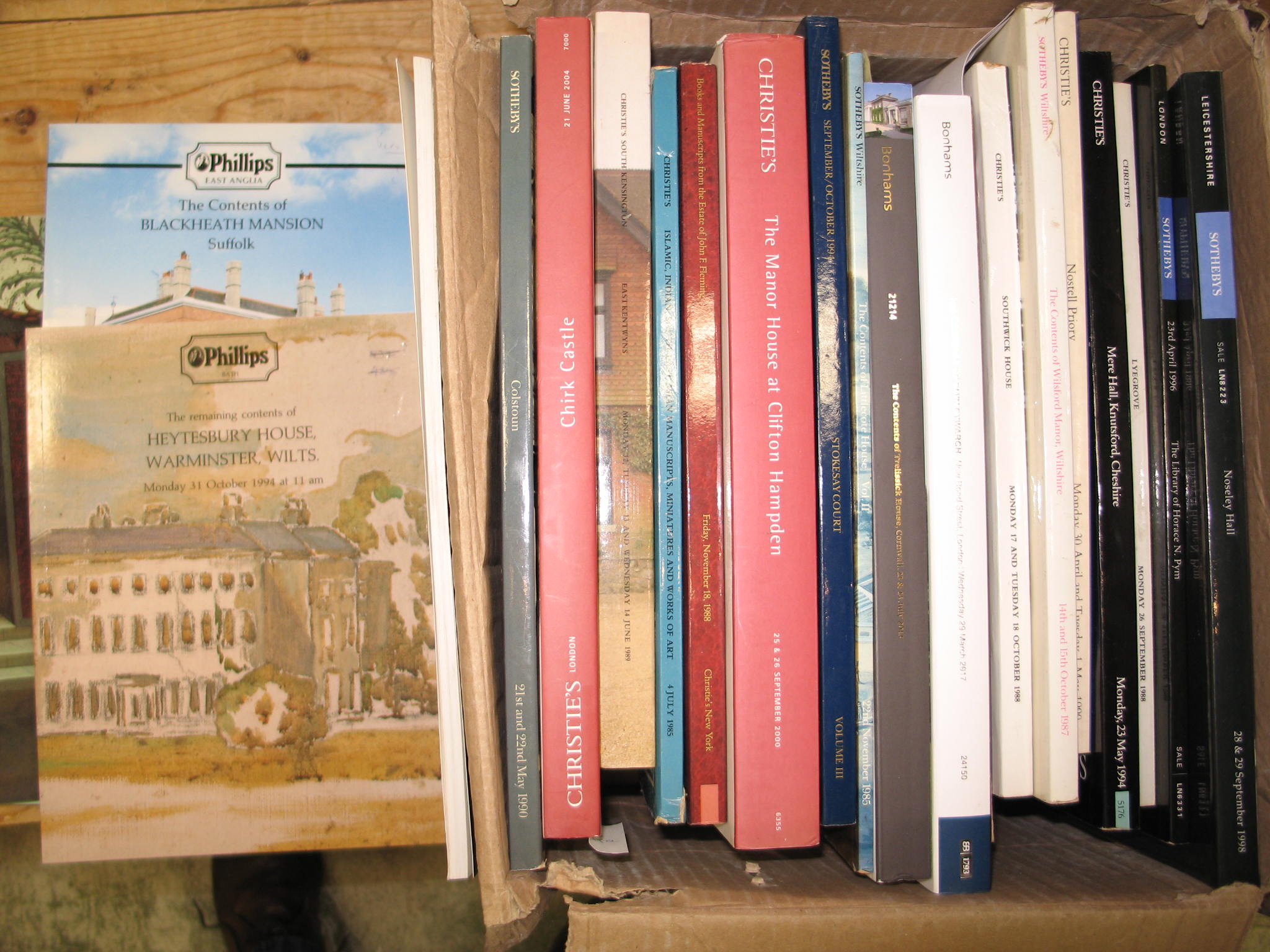 COUNTRY HOUSE AUCTION CATALOGUES, some ms. notes etc., i.e. used, some price lists. (1 box).