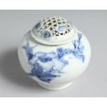 A JAPANESE HIRADO BLUE AND WHITE PORCELAIN TRIPOD KORO AND COVER. 9cm diameter