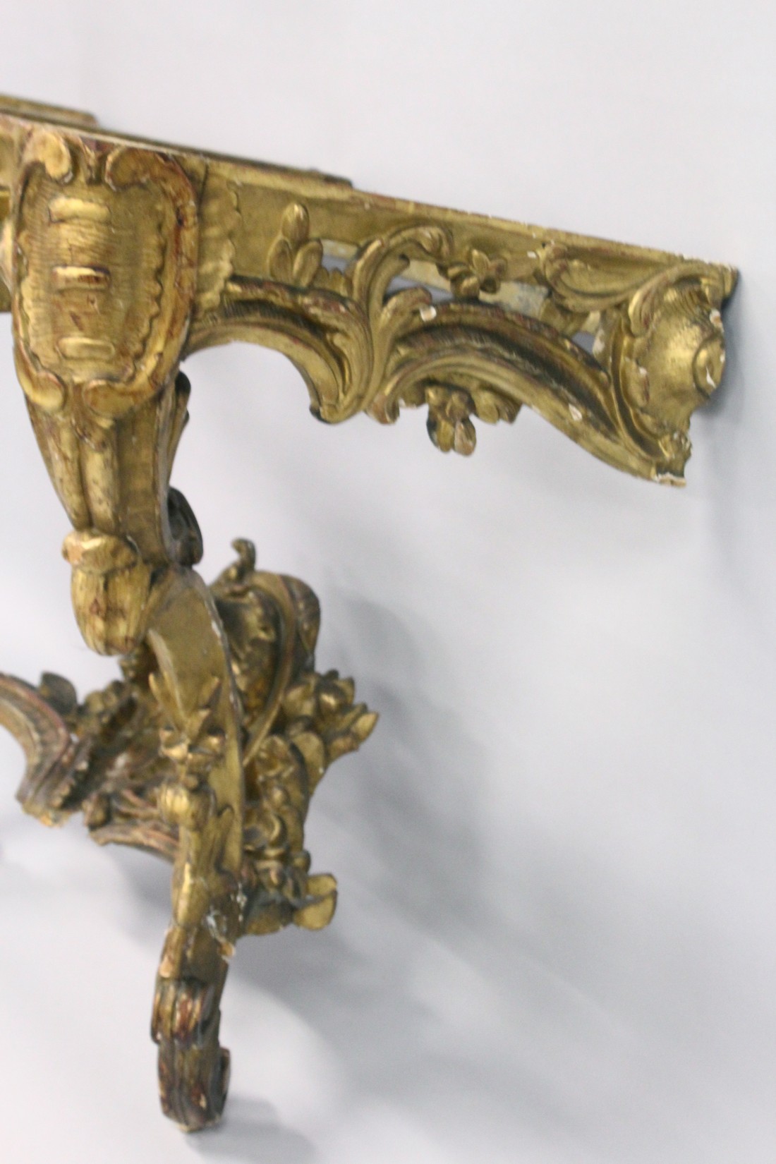 A VERY GOOD NEAR PAIR OF 18TH CENTURY CARVED AND GILDED CONSOLE TABLES with serpentine marble - Image 9 of 15