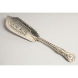 A WILLIAM IV SILVER KINGS PATTERN FISH SLICE. London 1837, maker, W. W.