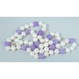 A PEARL AND LAVENDER JADE NECKLACE.