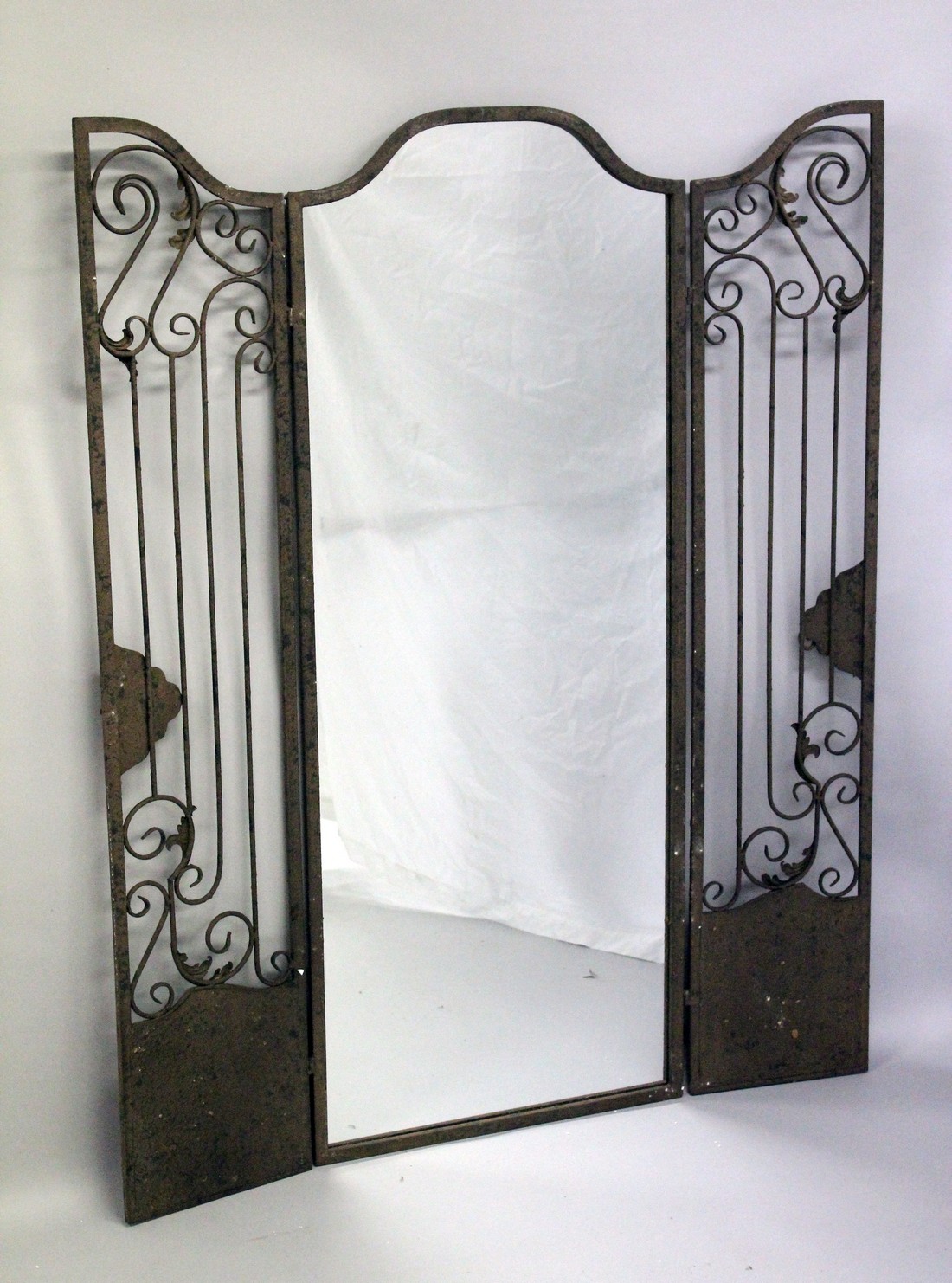 A MIRRORED IRON GATE. 5ft high. - Image 2 of 2