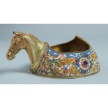 A SUPERB RUSSIAN SILVER GILT AND ENAMEL KOVSCH with a horse's head. Mark: Russian eagle, M O over