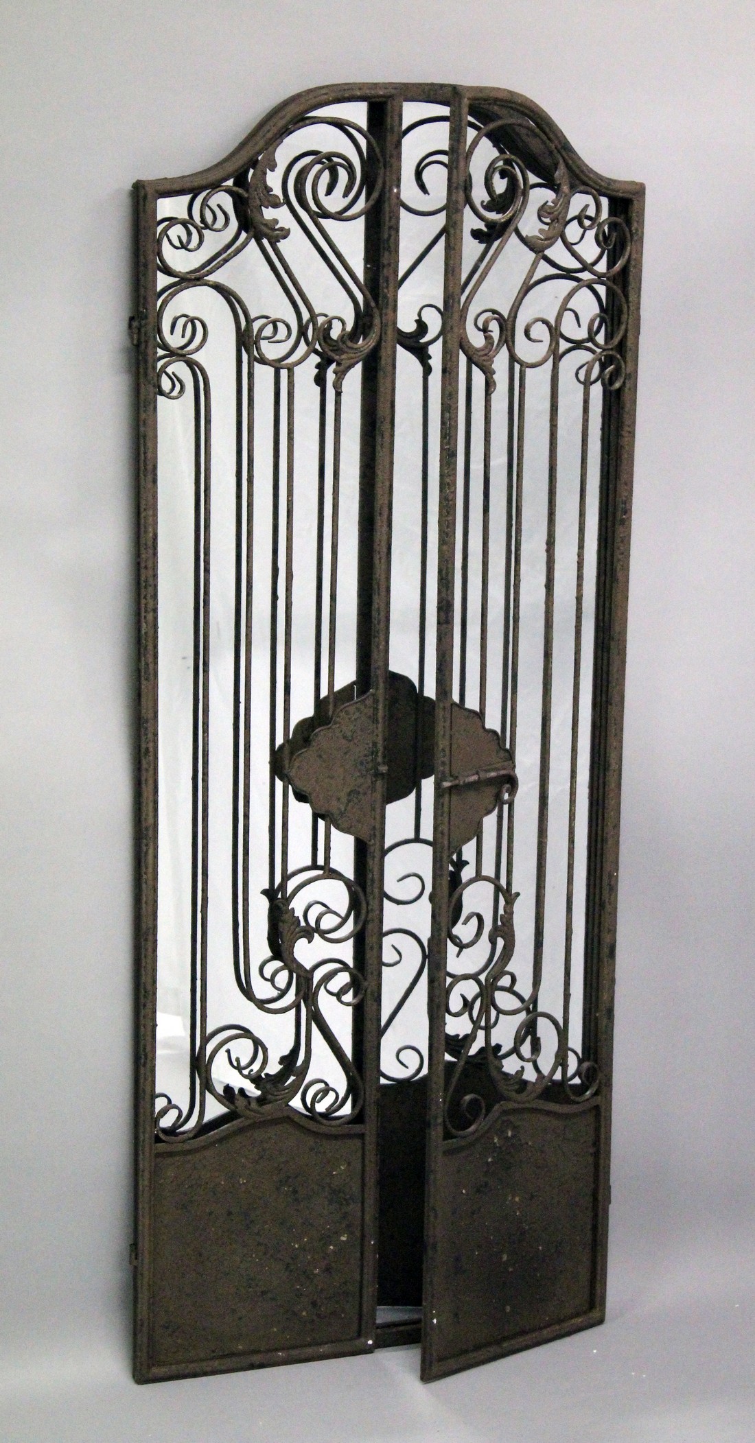 A MIRRORED IRON GATE. 5ft high.