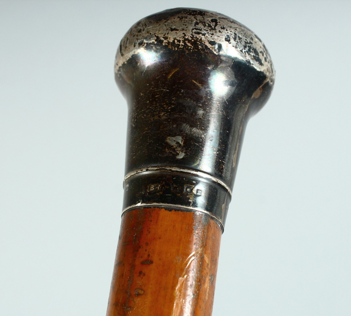 AN EDWARD VII CANE with plain silver handle. London 1901, 35ins long. - Image 4 of 8