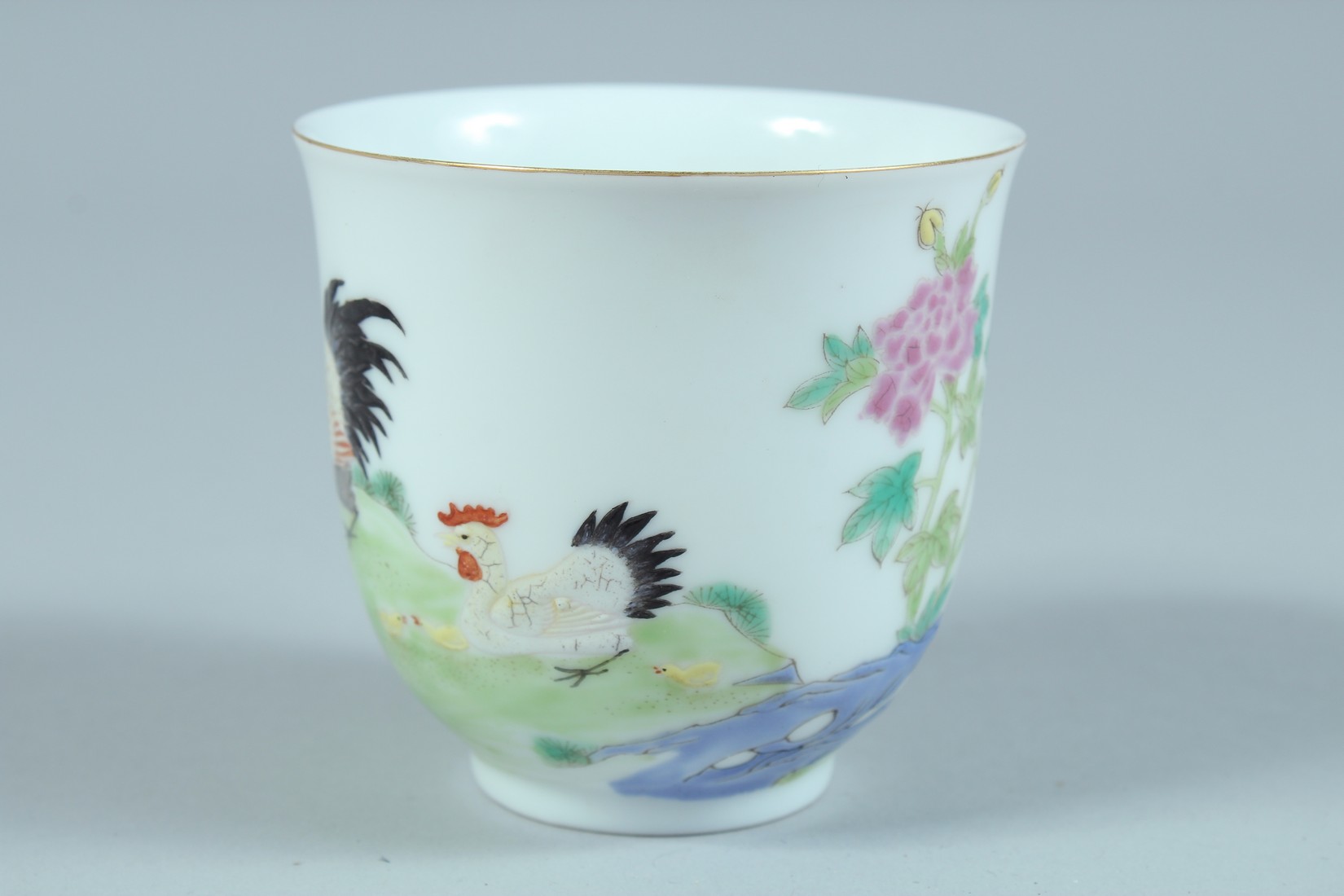 A CHINESE CHICKEN CUP. - Image 4 of 7