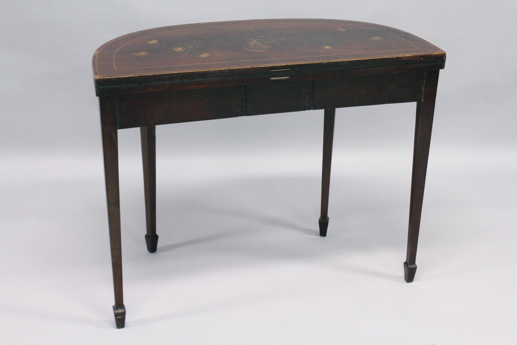 A GEORGIAN SHERATON REVIVAL MAHOGANY CARD TABLE painted with garlands and flowers with banded top - Image 6 of 8